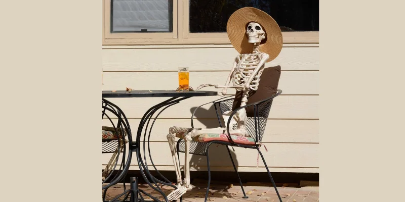 Life-Size Skeletons